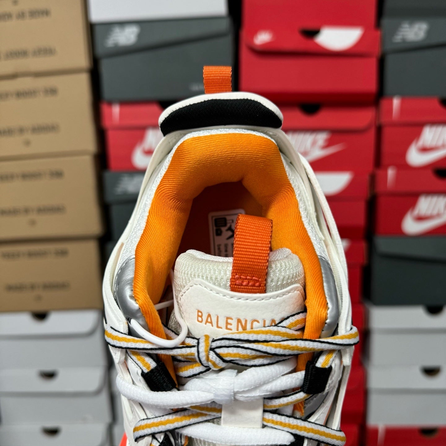 BLG Track Led White Orange