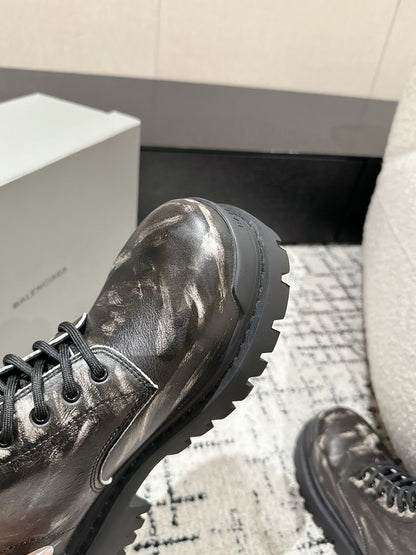 Bulldozer Boots