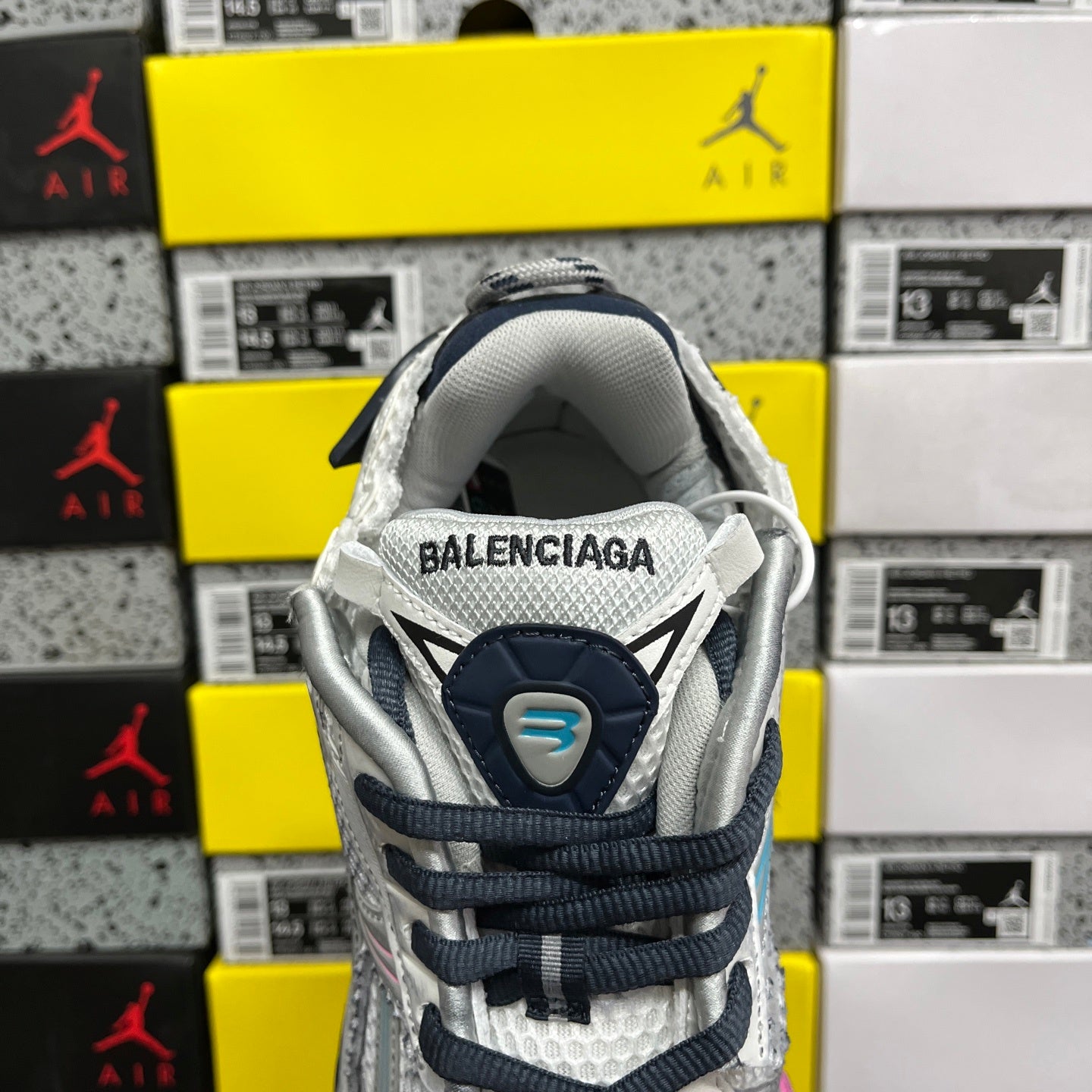 BLG Runner White/Pink/Grey/Blue