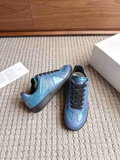 Maison Lapis Blue