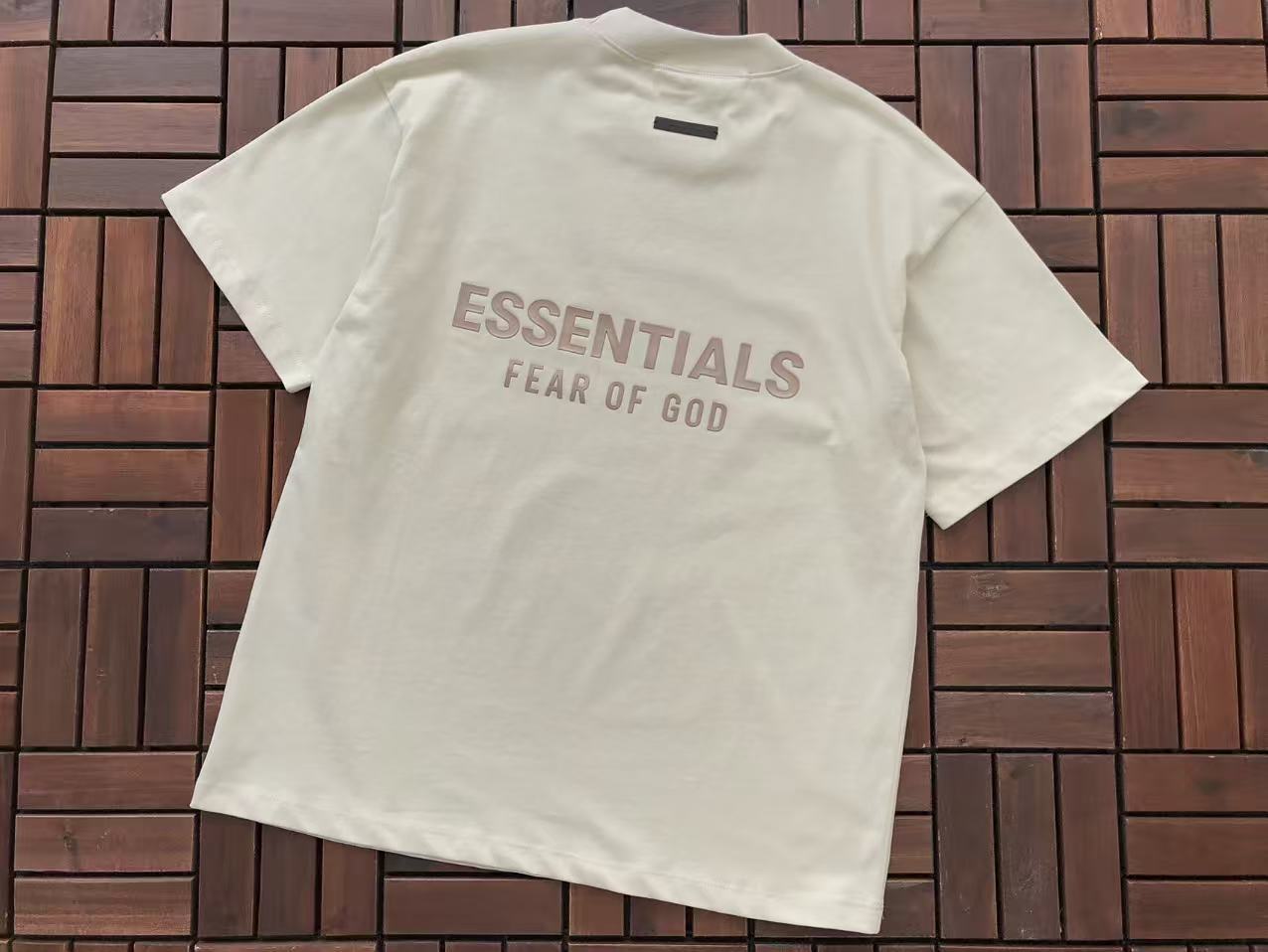 Conjuntos Essentials