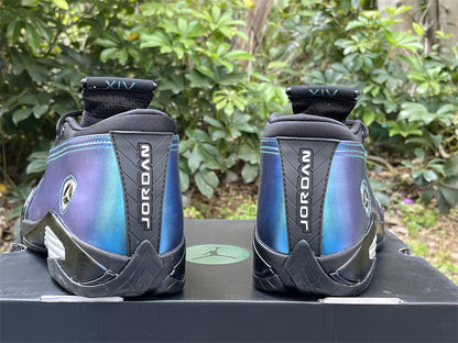 AJ14 Low Love Letter
