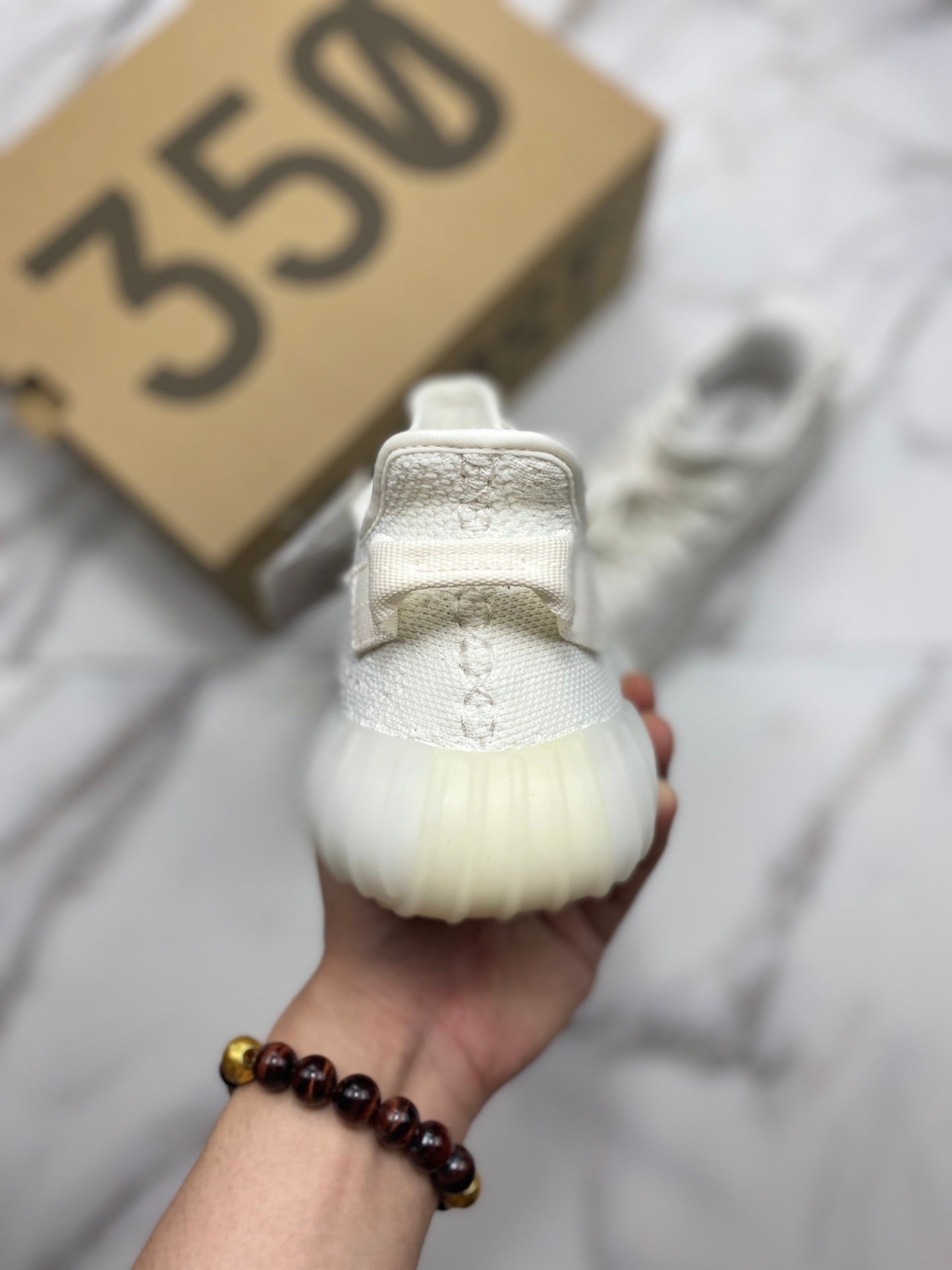 Boost 350 Triple white