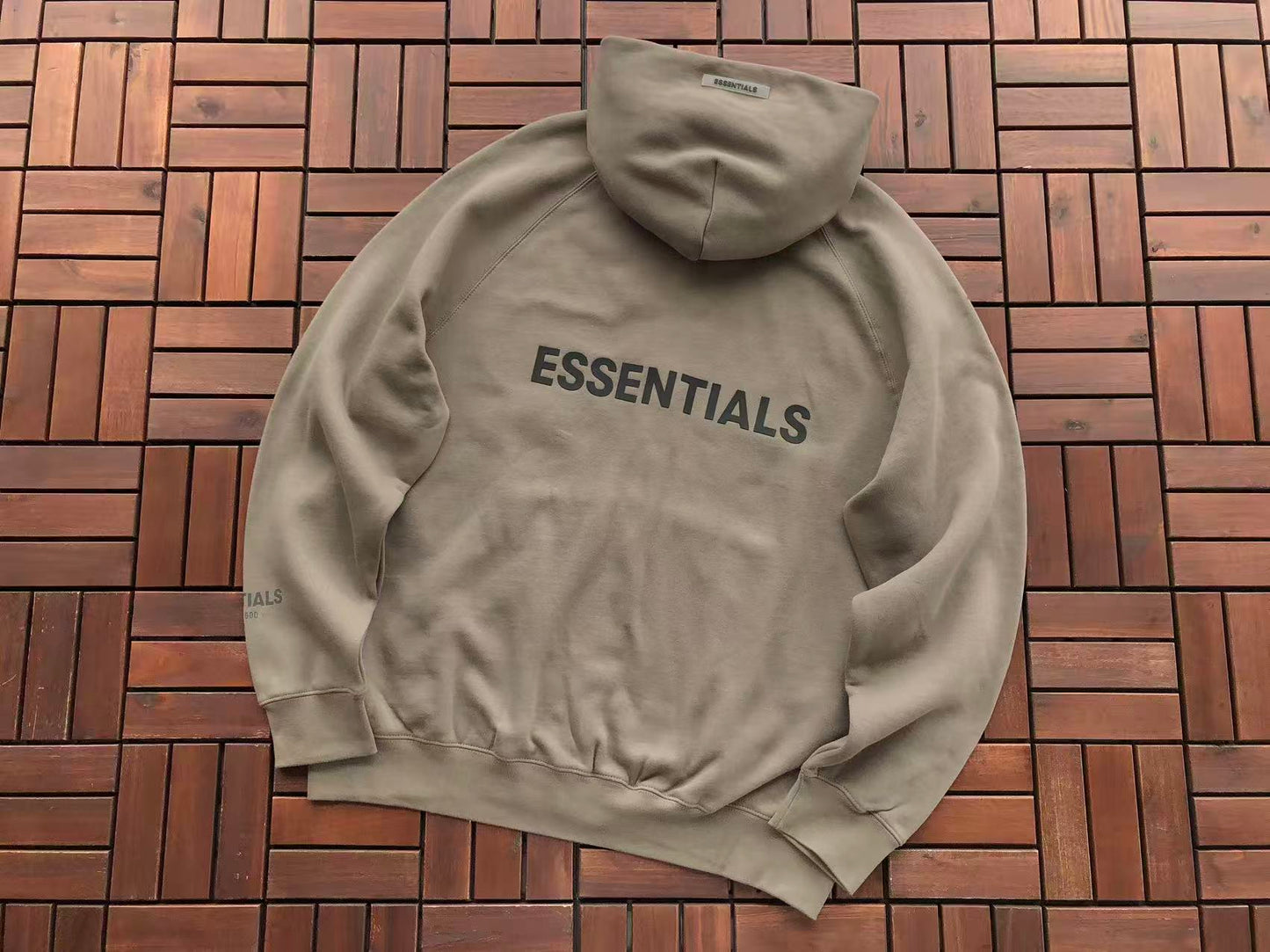 Conjuntos Essentials