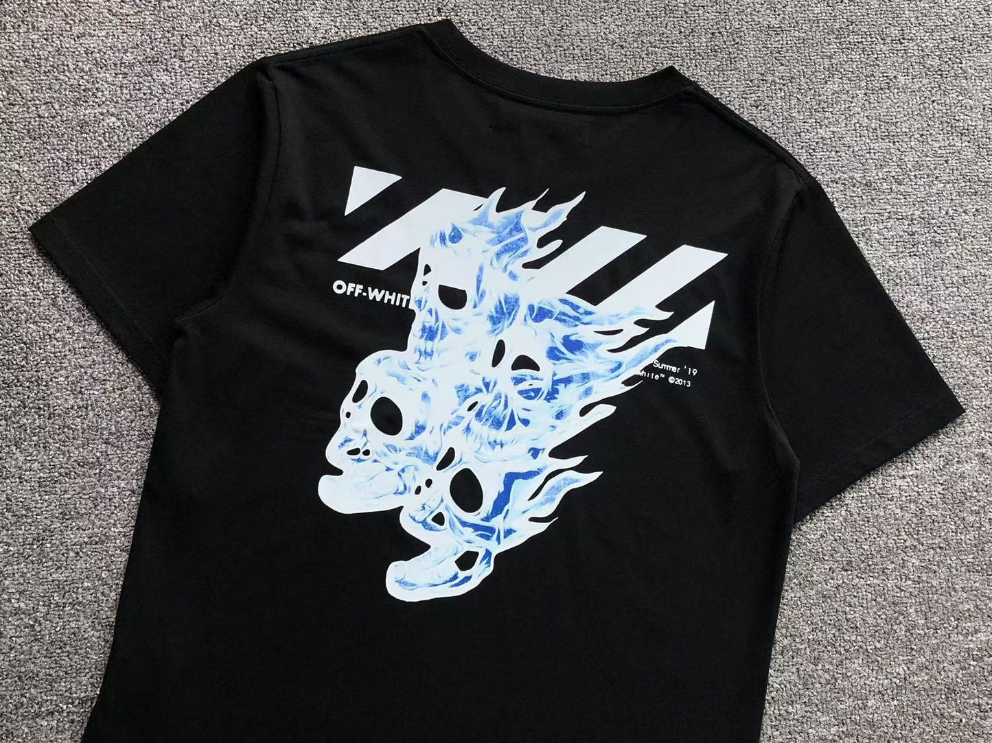 T-shirt Off