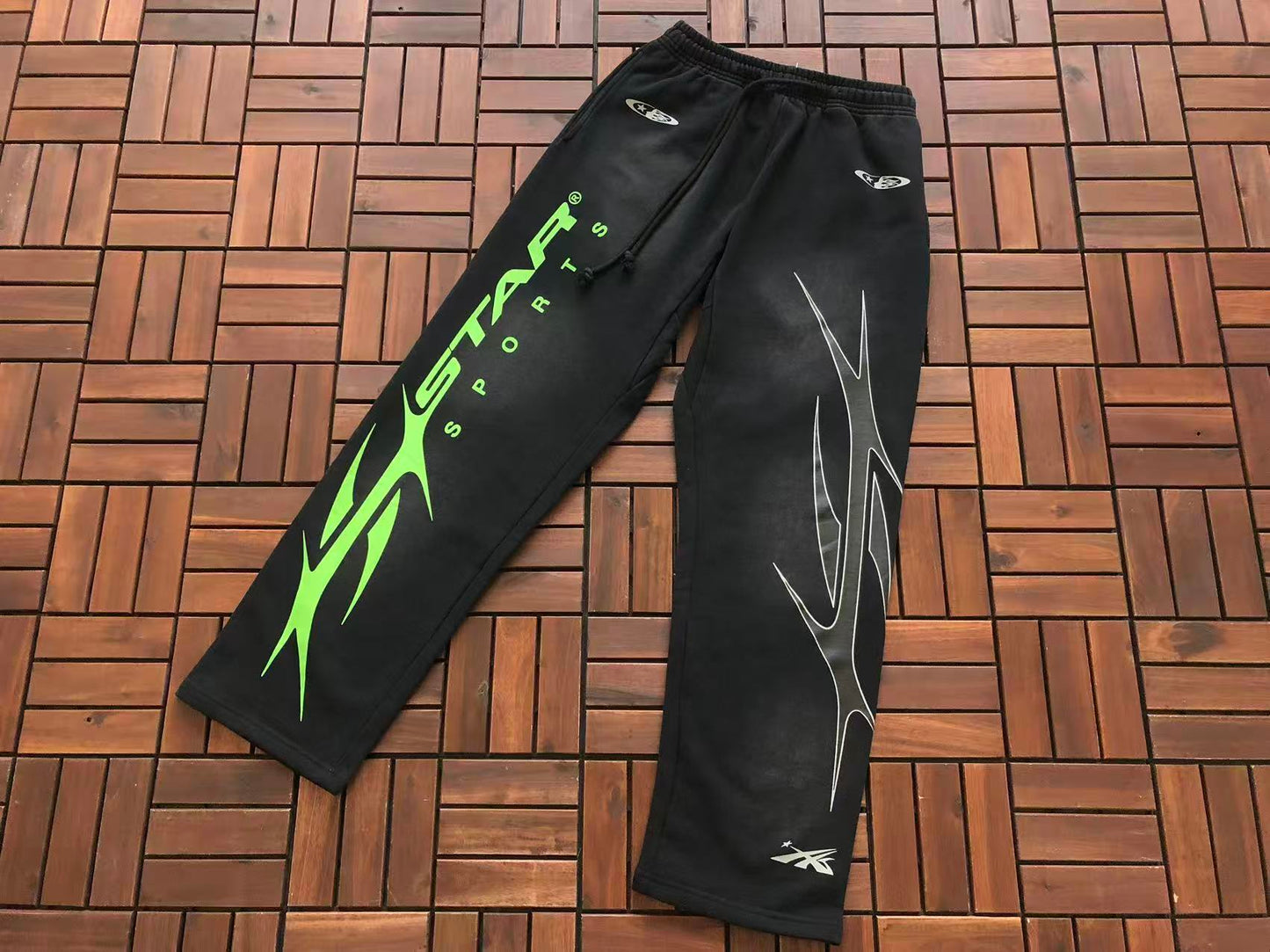 HELL Conjunto