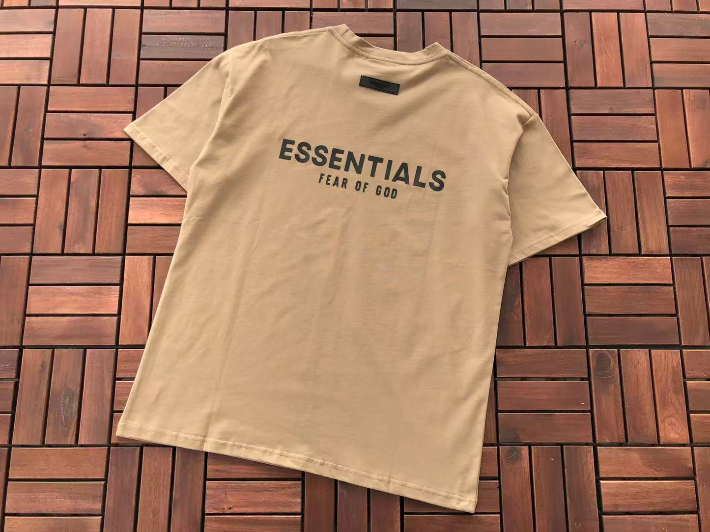 Conjuntos Essentials
