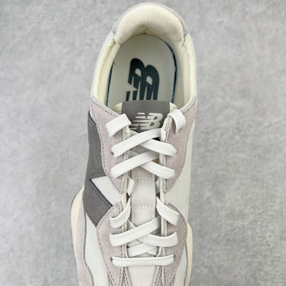 327 Nimbus Cloud/Grey/White