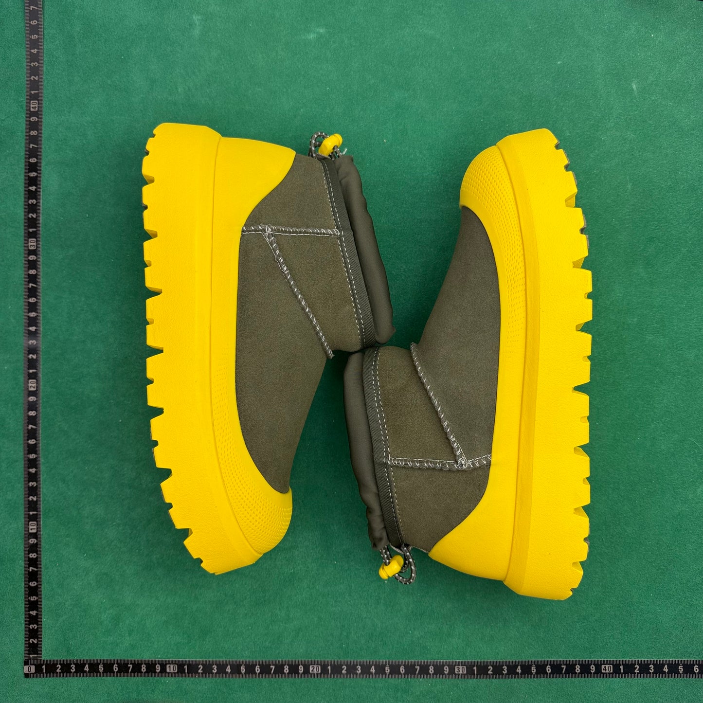TT UGG CL ULTRA MINI WEATHER