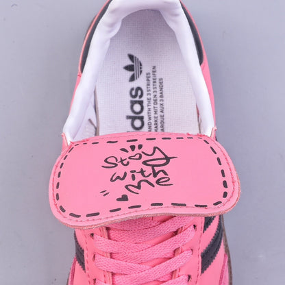 Samba Pink