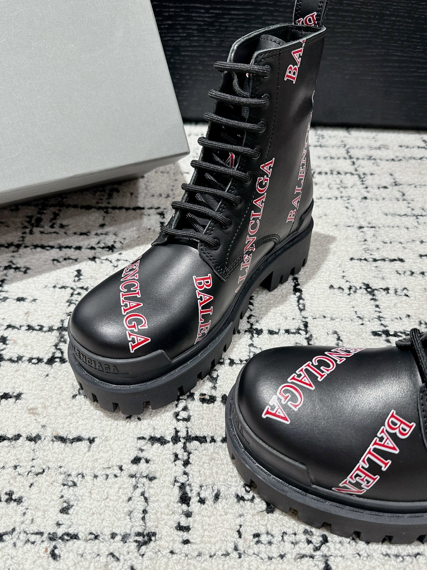 Bulldozer Boots