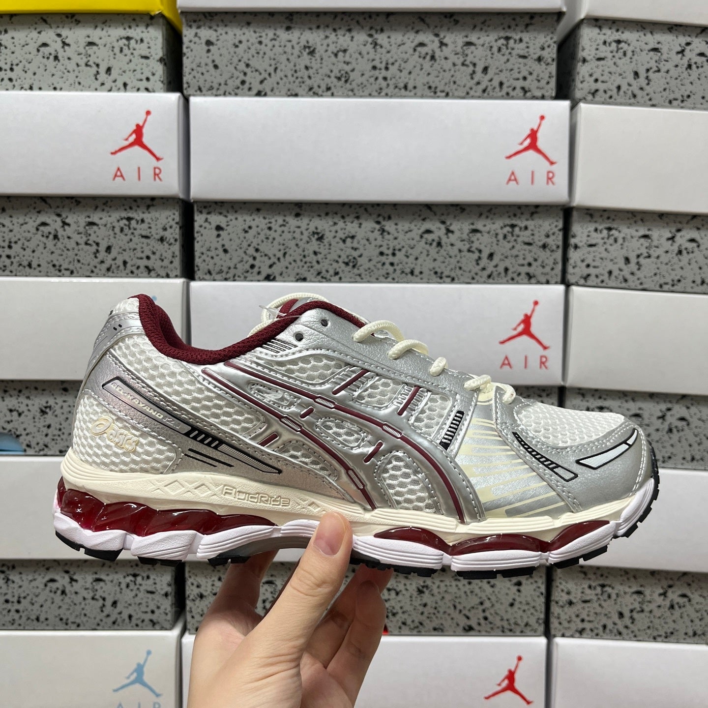 GEL-Kayano 12.1