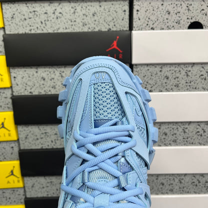 BLG Track Light Blue