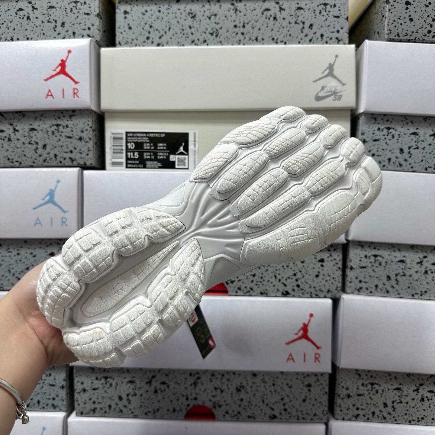 BLG Anatomic Runner White
