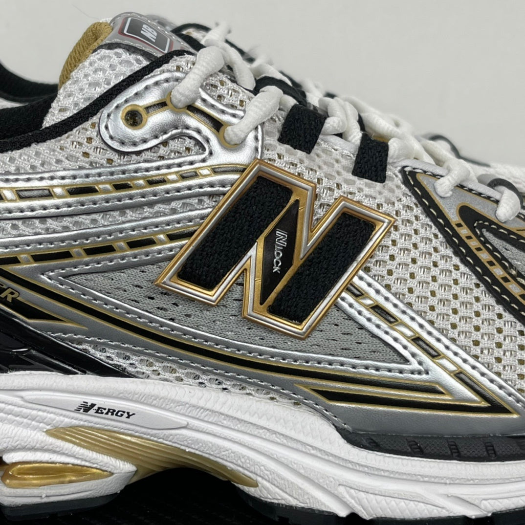 1906 Metallic Gold
