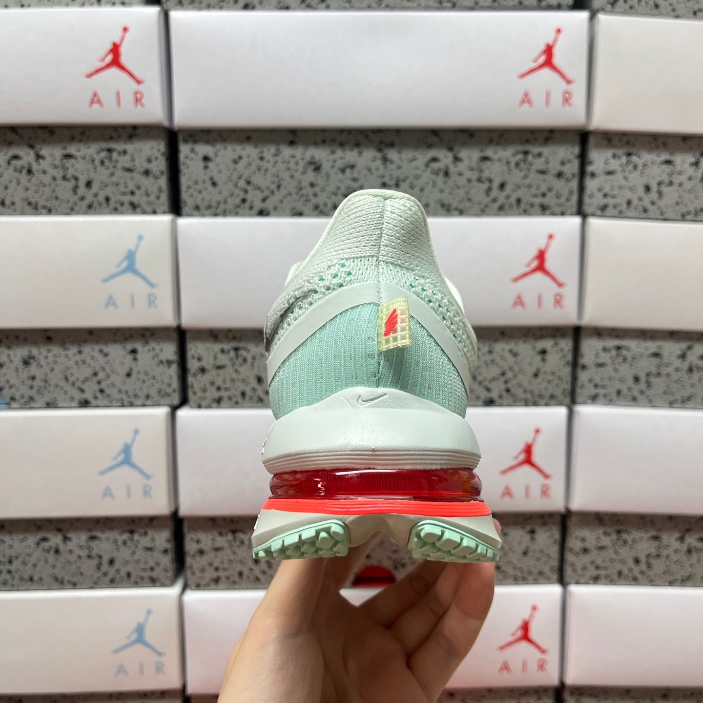 Pegasus Premium Barely Green