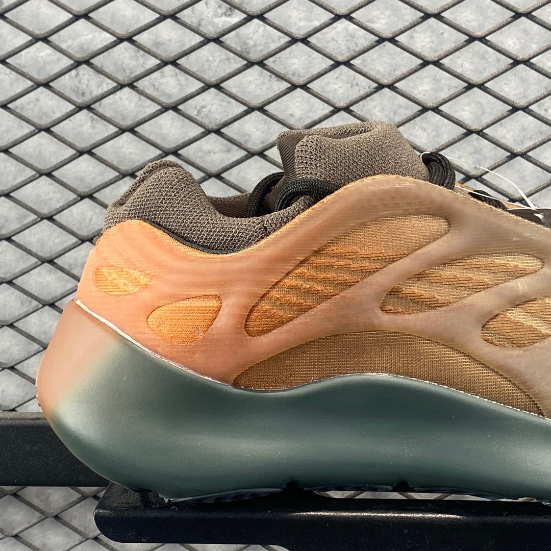 700 V3 Copper Fade