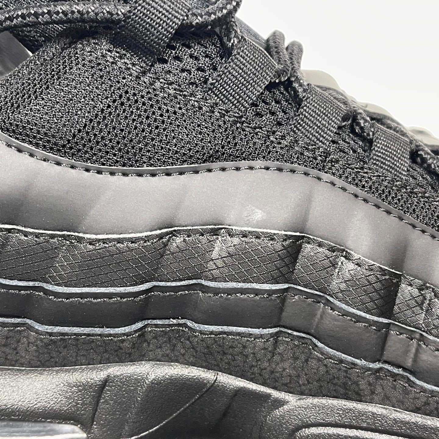 95 Triple Black