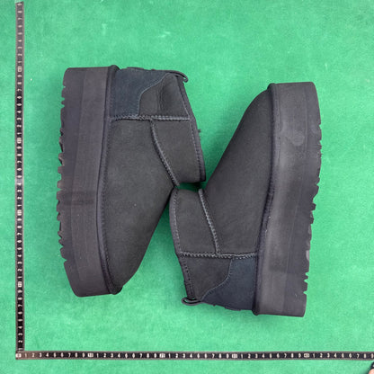 TT UGG
