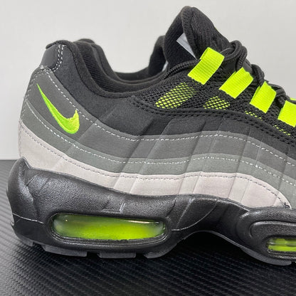 95 Black Neon