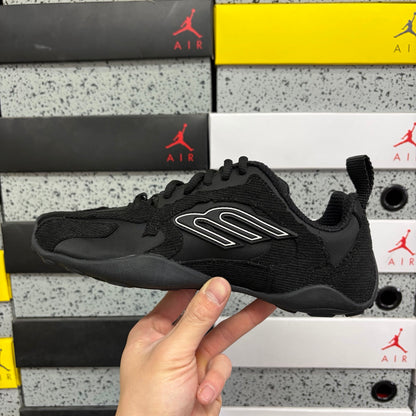 BLG Monday Ultra Black