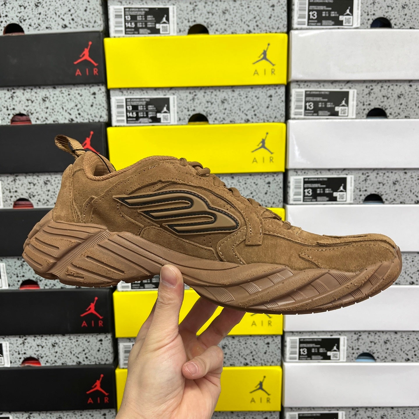 BLG Monday suede Brown