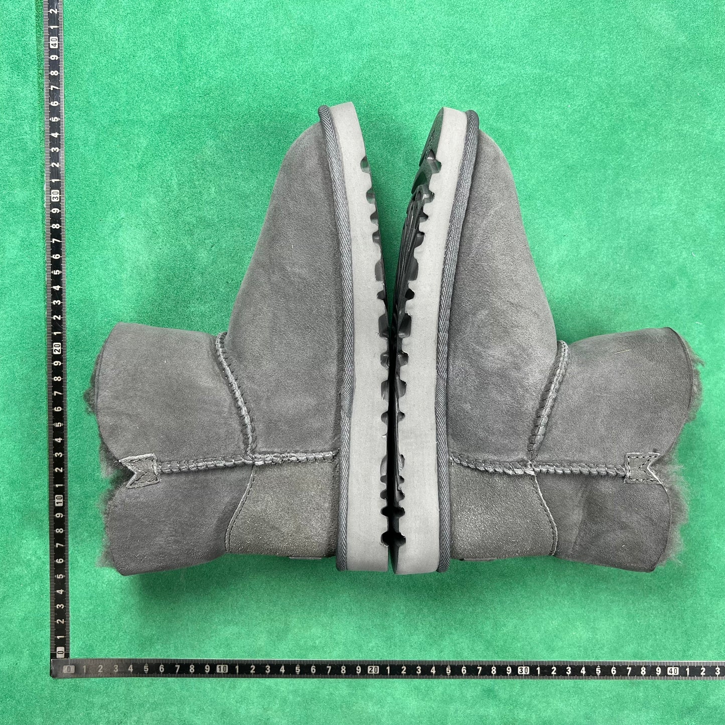 UGG UGG Bailey Mini Bailey Button II Boot