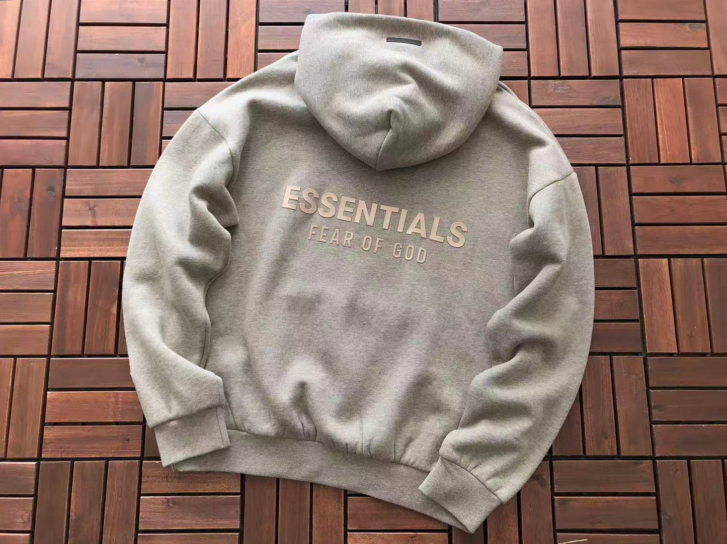 Conjuntos Essentials