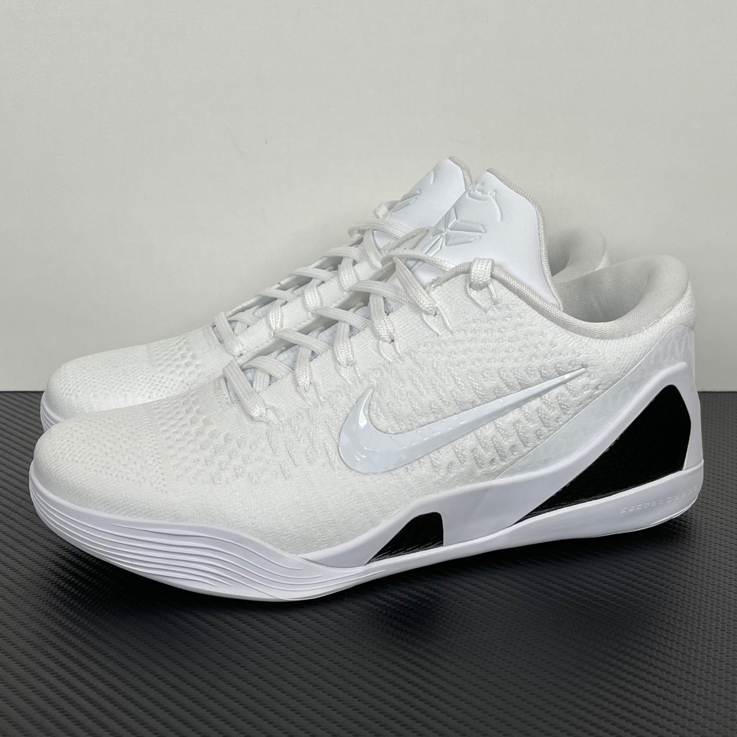 KB9 Elite Low Protro Halo