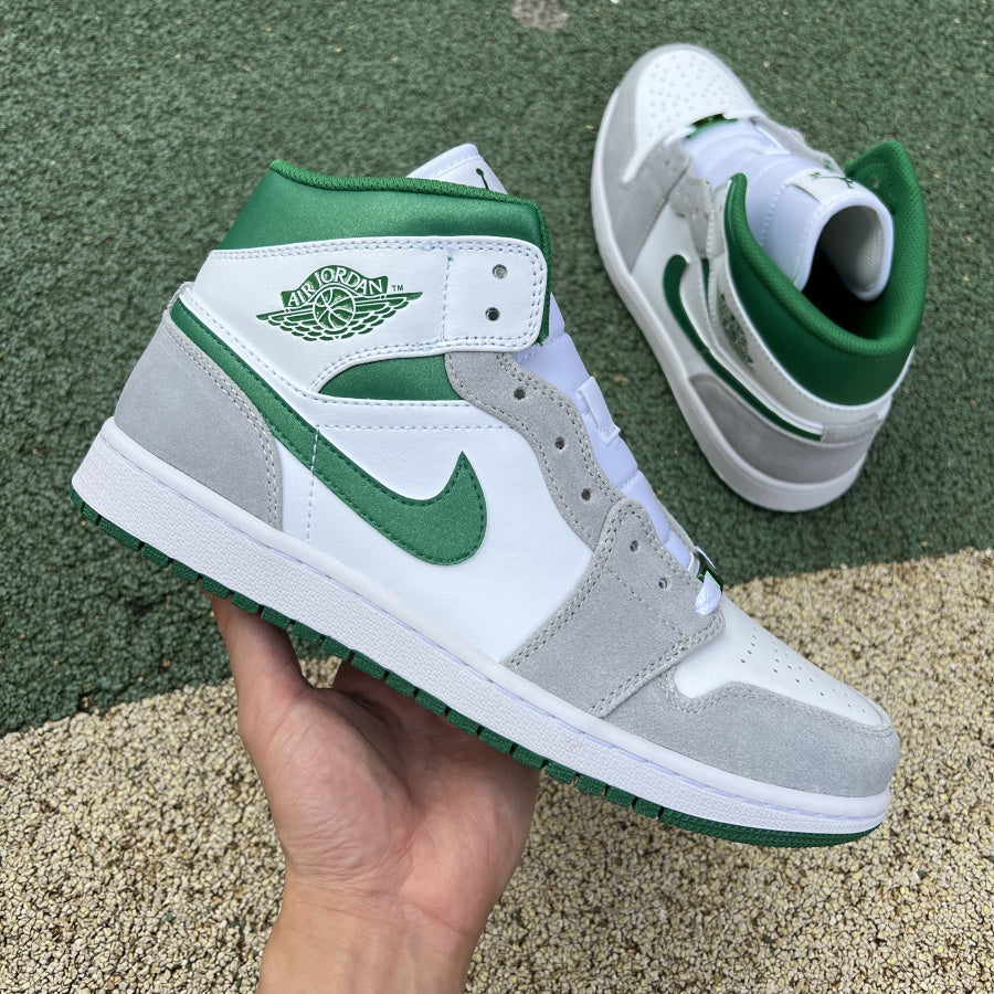 AJ1 MID Grey Green
