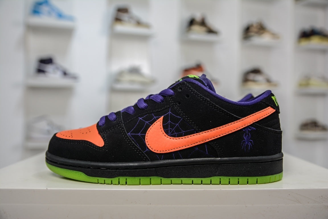Dunk SB Night of Mischief
