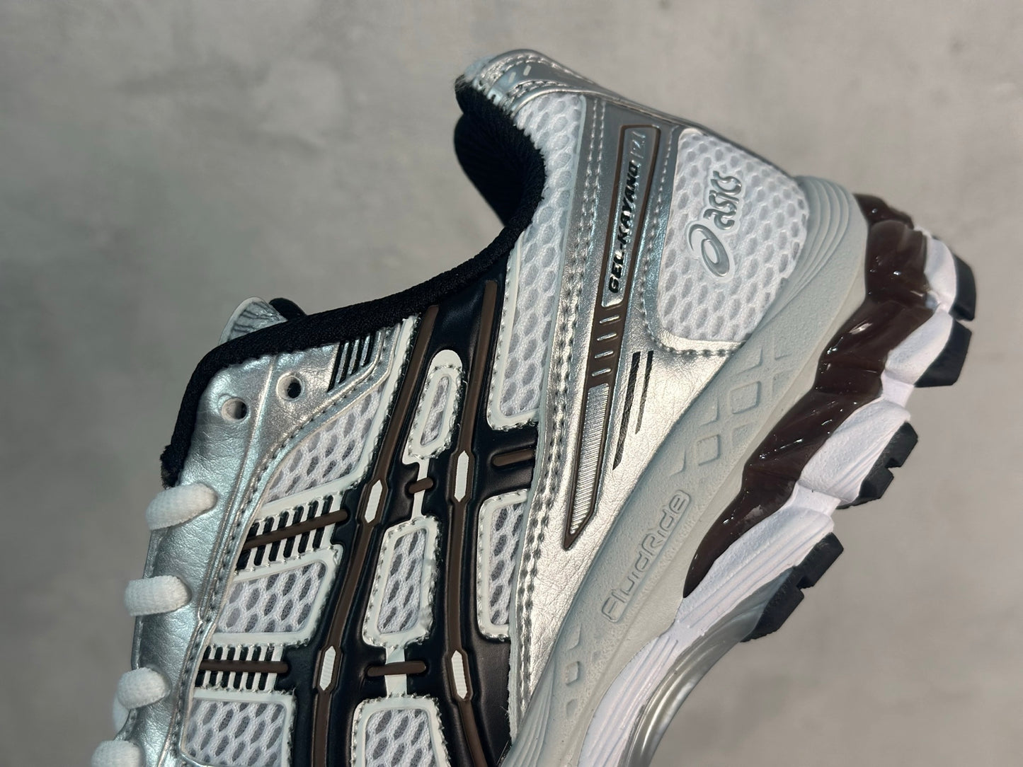 GEL-Kayano 12.1