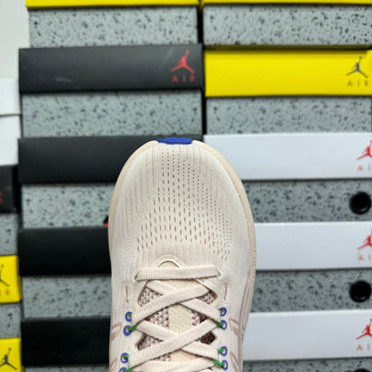 GEL-NIMBUS 28 Beige Pink
