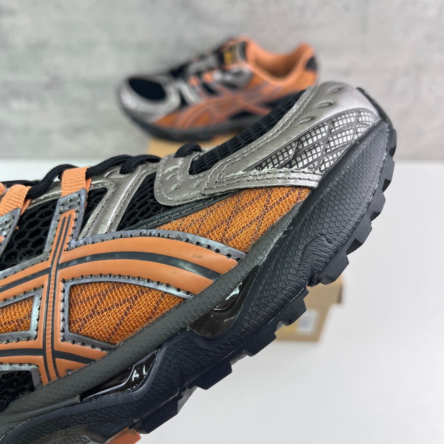 GEL-NIMBUS 10.1 Grey/Orange/Black