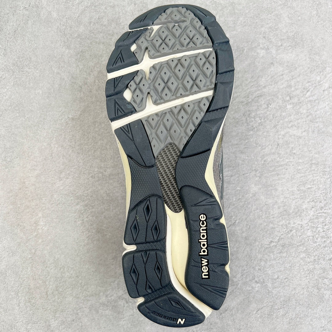 990 Olive Leaf / Grey