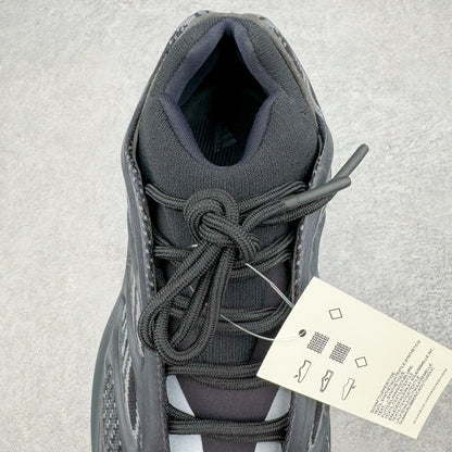 700 V3 Black Soul