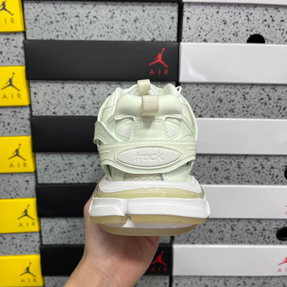 BLG Track Glow-In-The-Dark