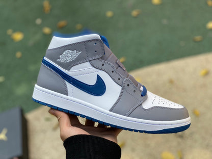 AJ1 MID True Blue
