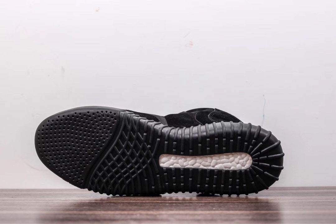 Boost 750 Black