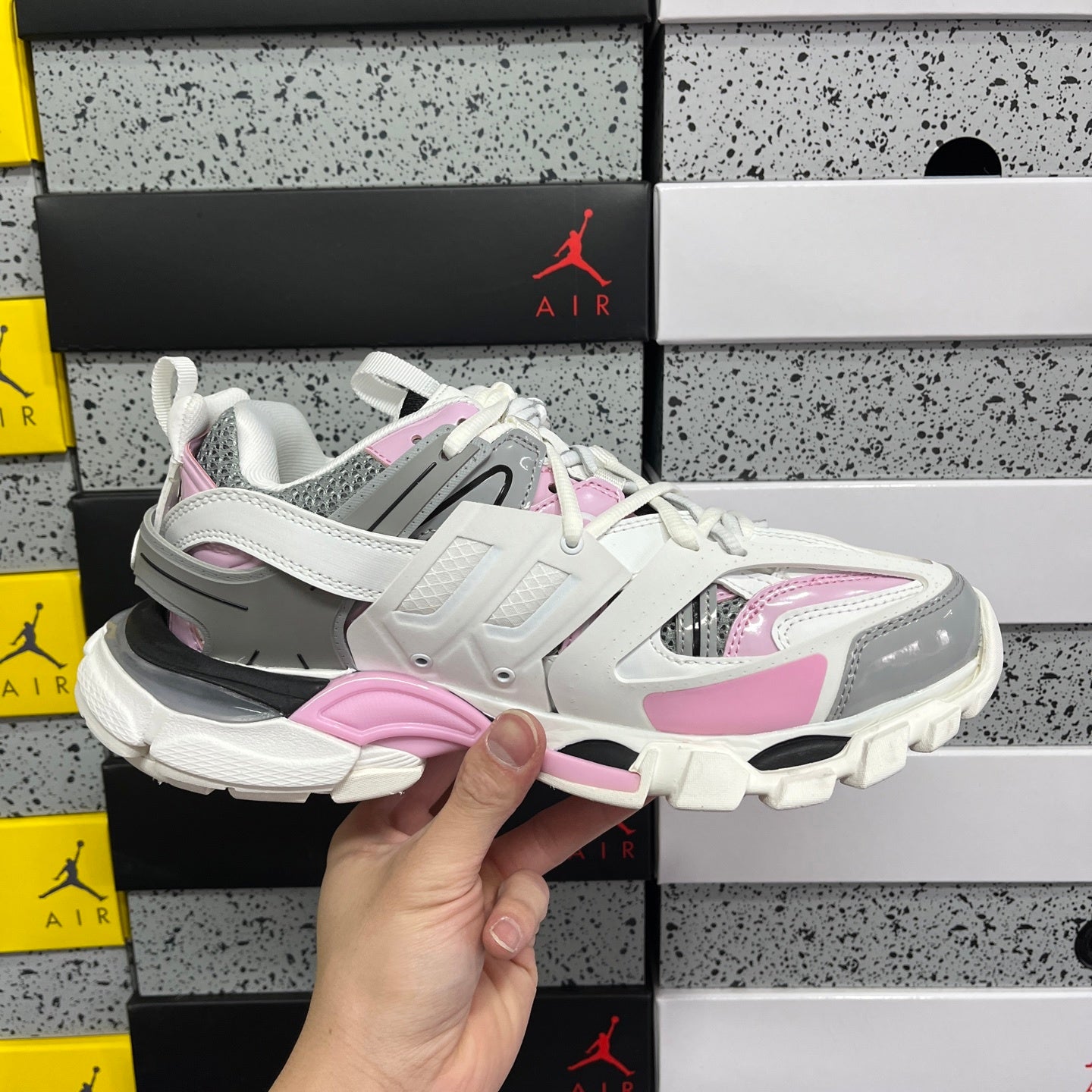 BLG Track White Grey Pink