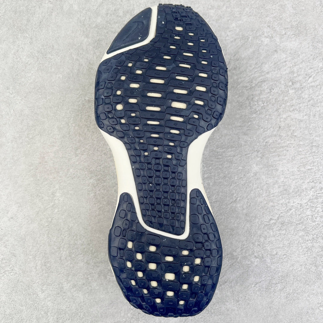 ZoomX Invincible Run Flyknit 3 White Bright Crimson