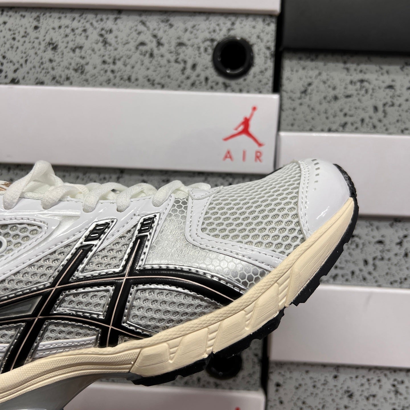 GEL-DS TRAINER 14 White/Grey/Black