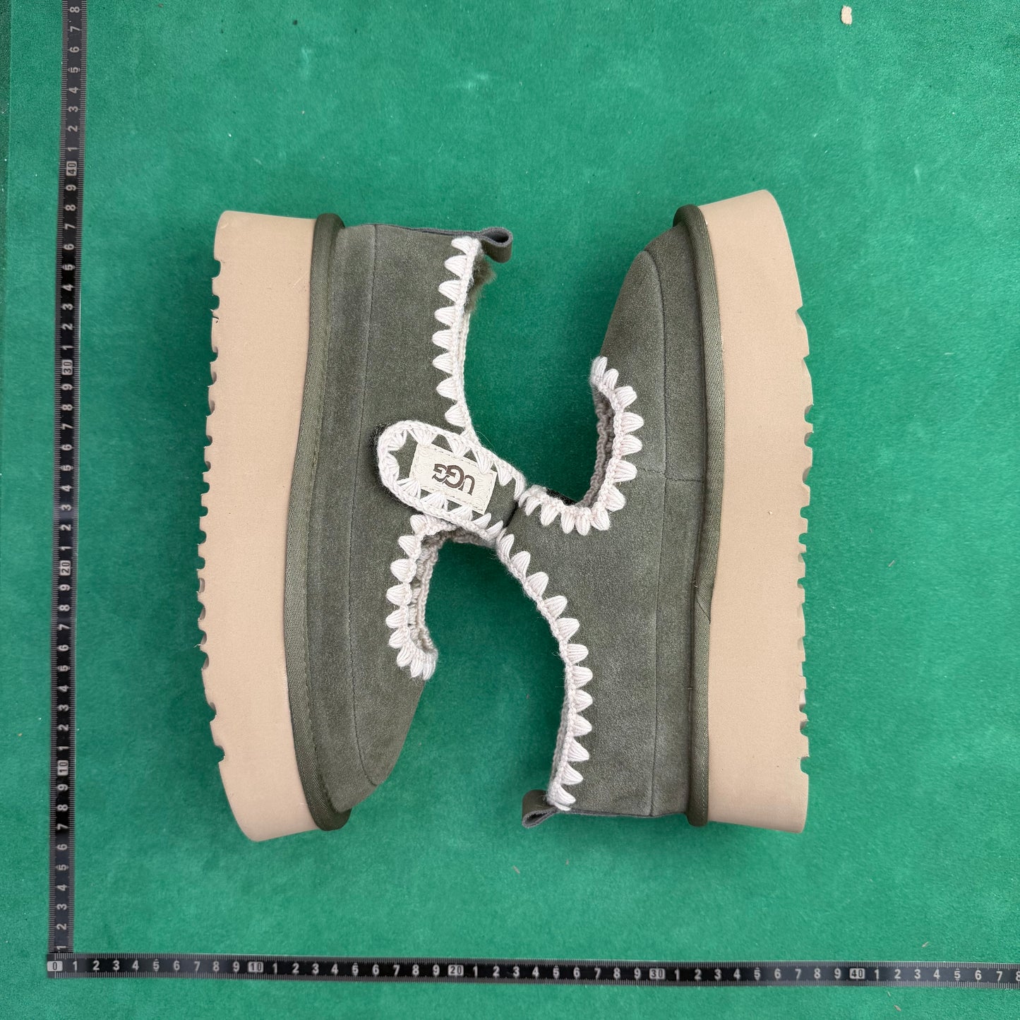 TT UGG