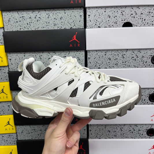 BLG Track White & Brown
