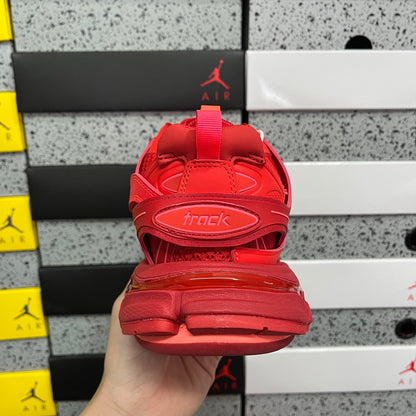 BLG Track Triple Red