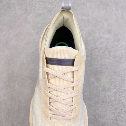 ZoomX Invincible Run Flyknit 3 Light Cream