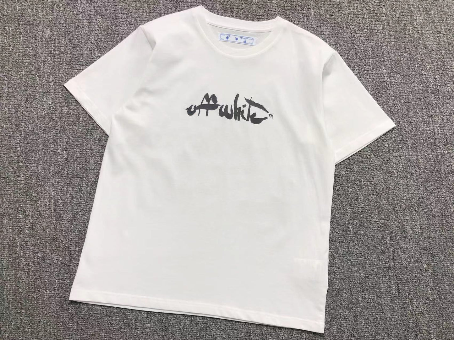 T-shirt Off