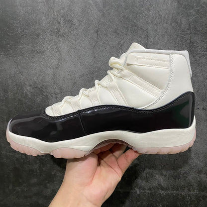 AJ11 Black and White
