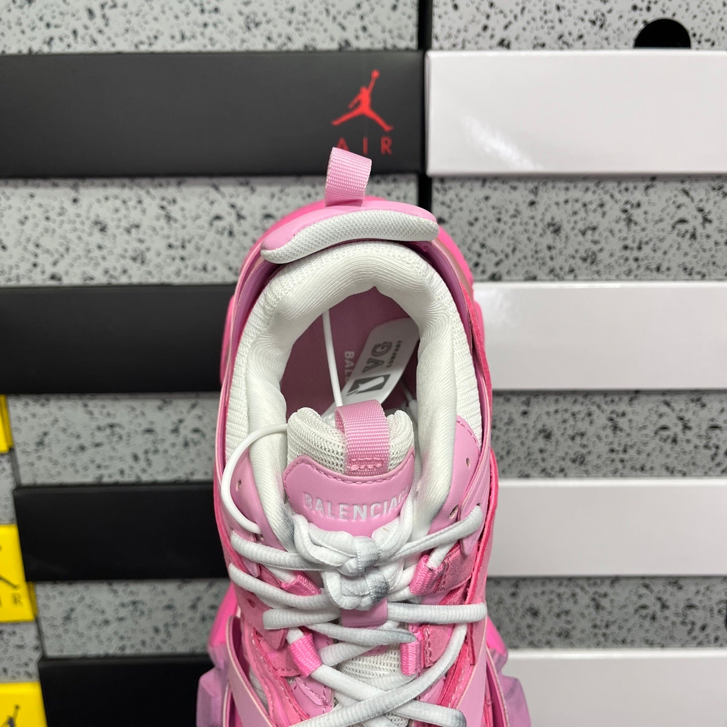 BLG Track Mesh Suede Pink