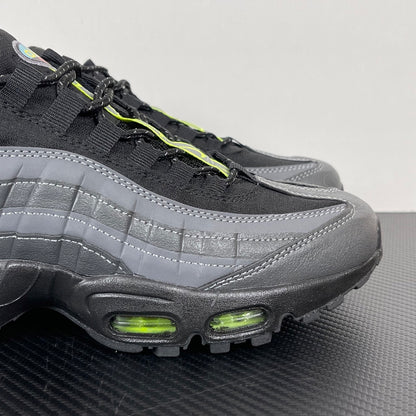 95 Neon Full BLack